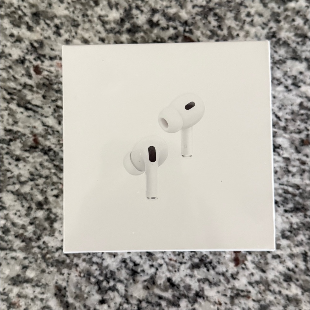 Apple White Wireless Earbuds